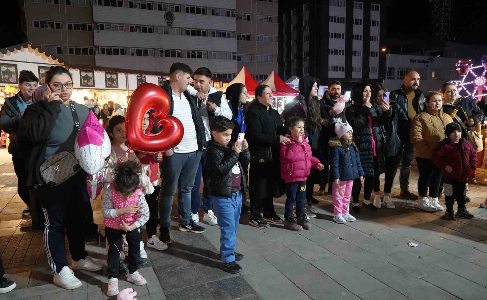 Ramazan Sokağı kadınların ekonomik kapısı oldu
