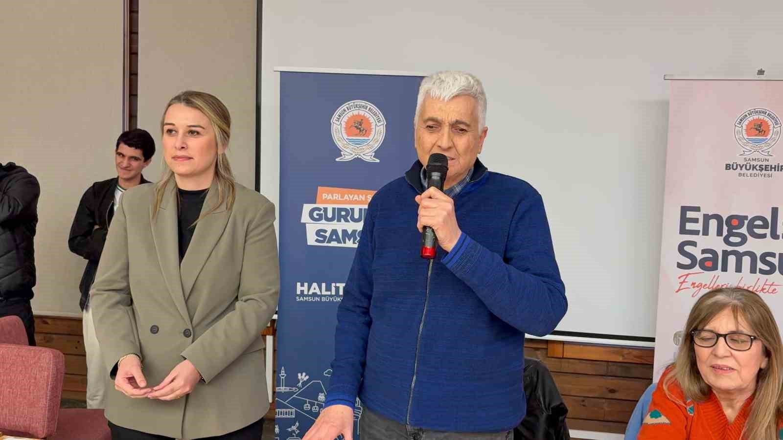 Görme engelli gençler ve üniversite öğrencileri iftarda buluştu