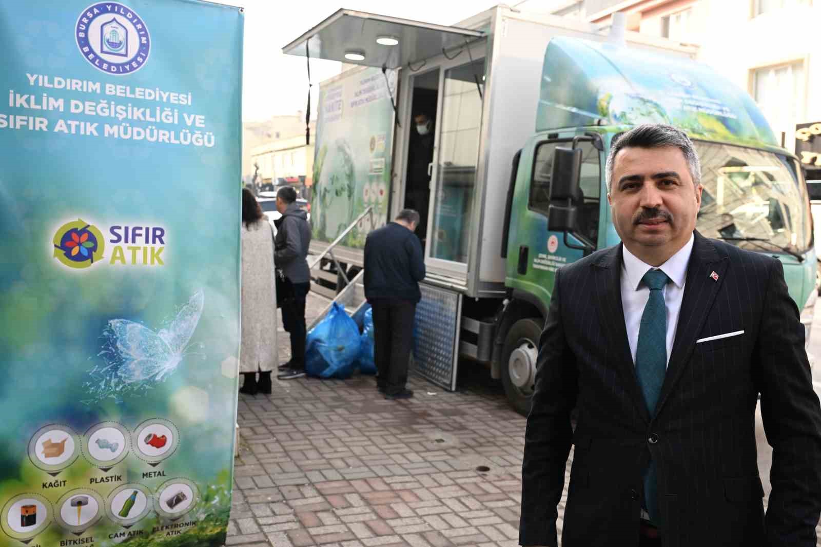 Bursa’da kadınlar, geri dönüşümle evlerine katkıda bulunuyor