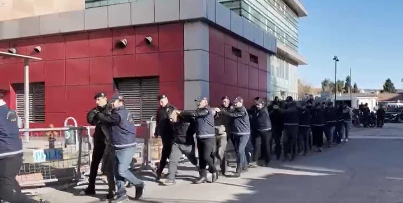 Gaziantep’te hırsızlık yapan 17 şahıs tutuklandı
