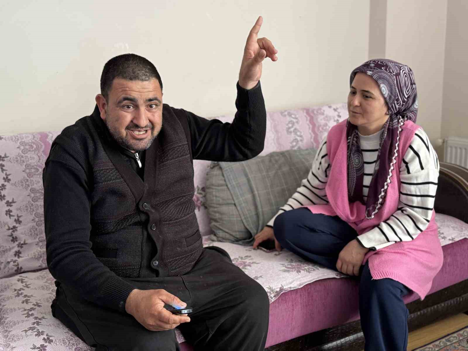 Engelli anne, engelli oğluyla yaşam mücadelesi veriyor