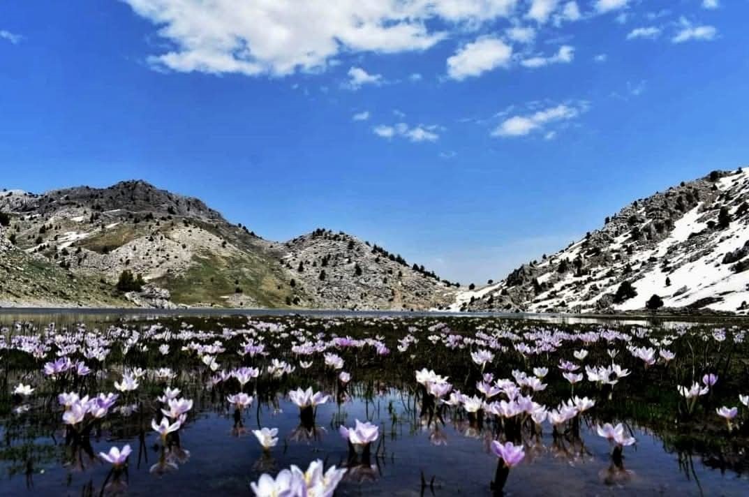 Karagöl manzarasıyla mest etti
