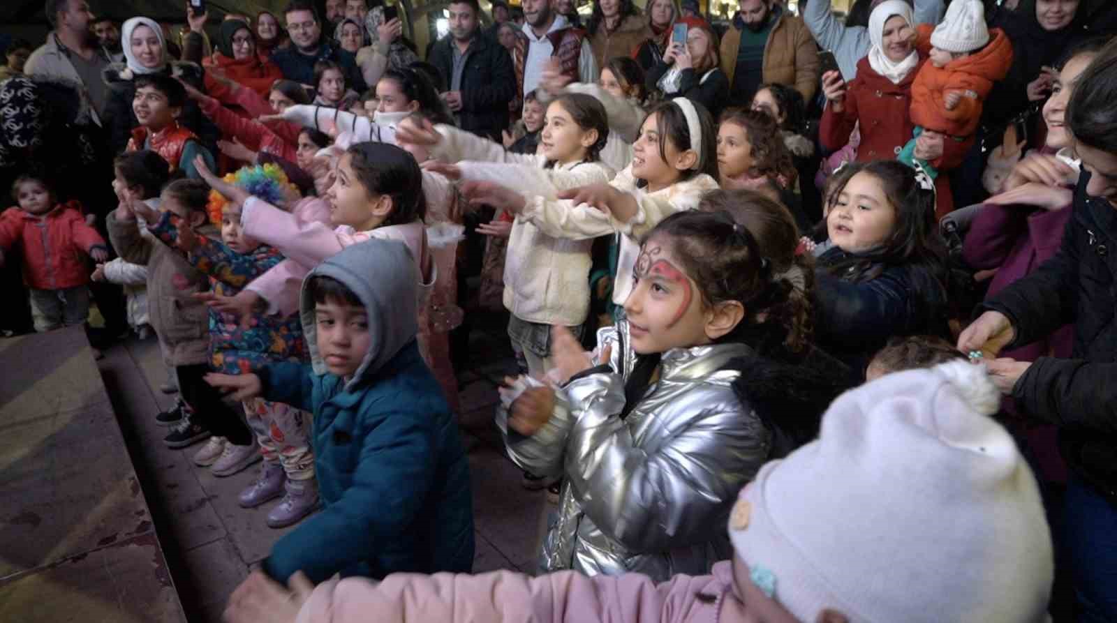 Gaziantep’te Ramazan Sokağı’na yoğun ilgi