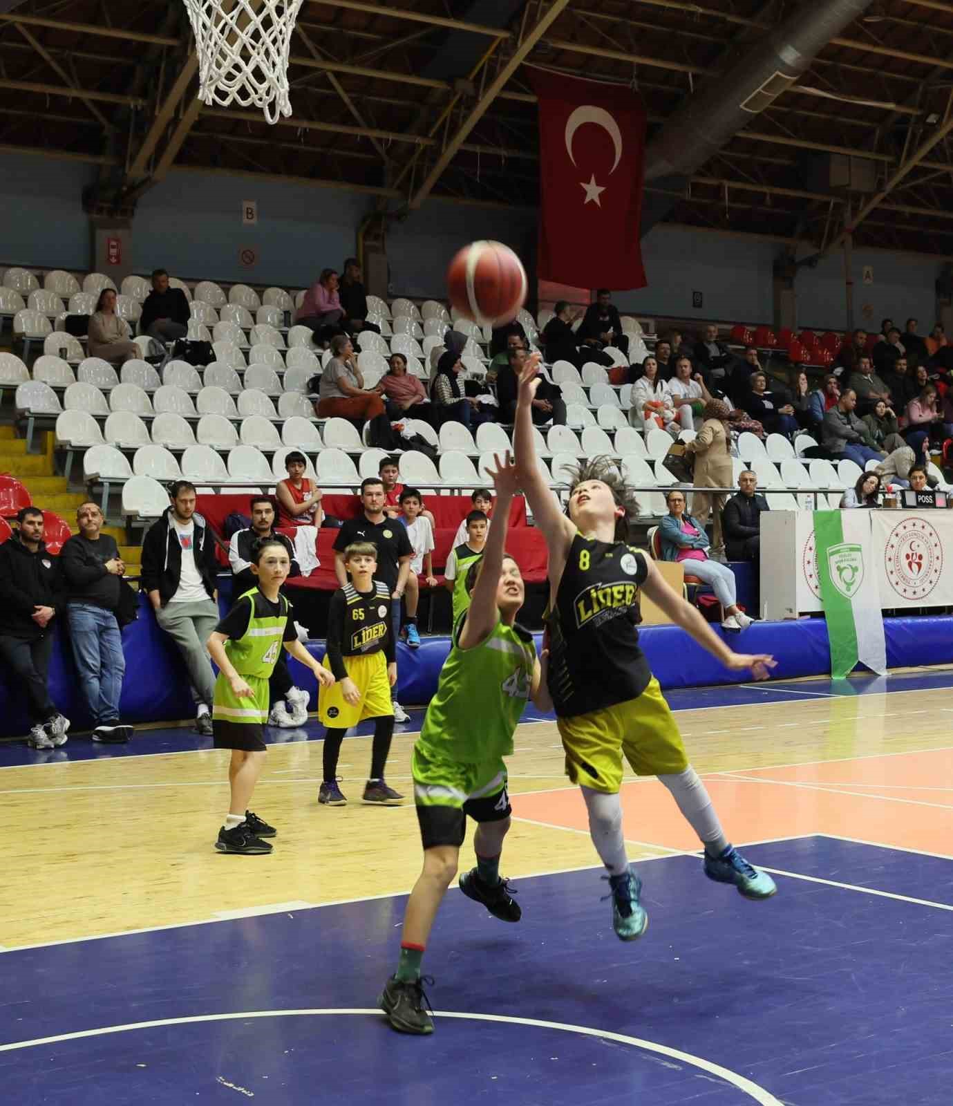 Manisa&rsquo;da Sokaklar Bizim 3x3 Basketbol Turnuvası
