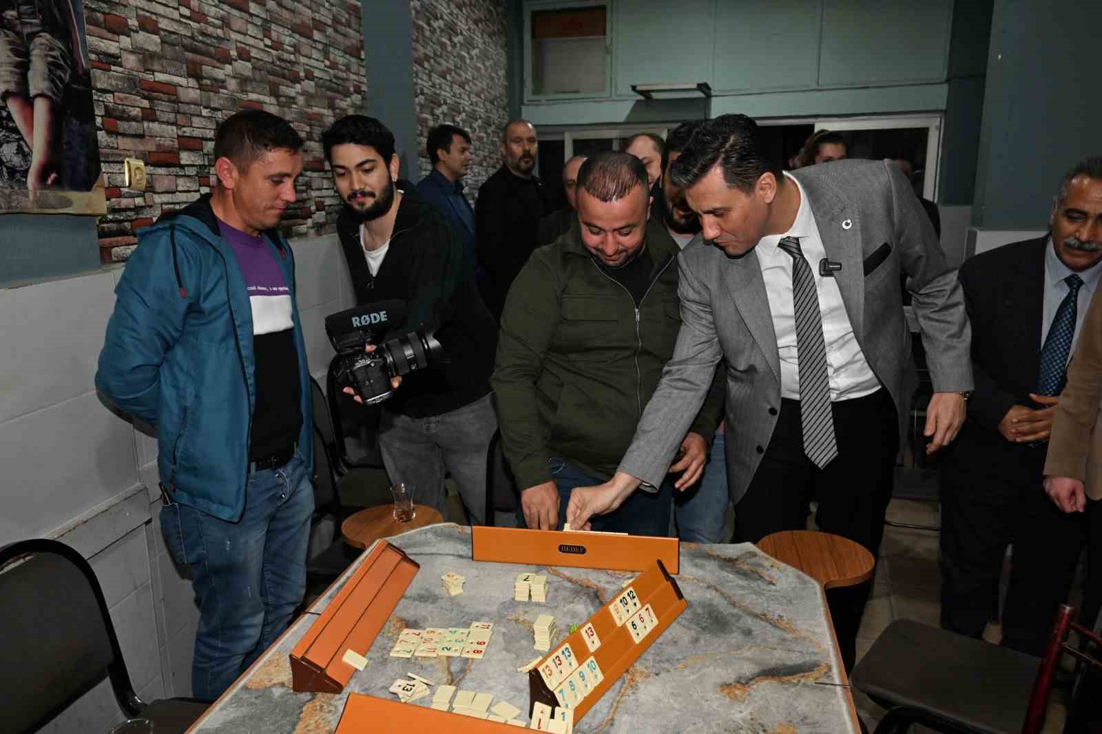 Manisalılar Horozk&ouml;y&rsquo;deki iftar sofrasında buluştu
