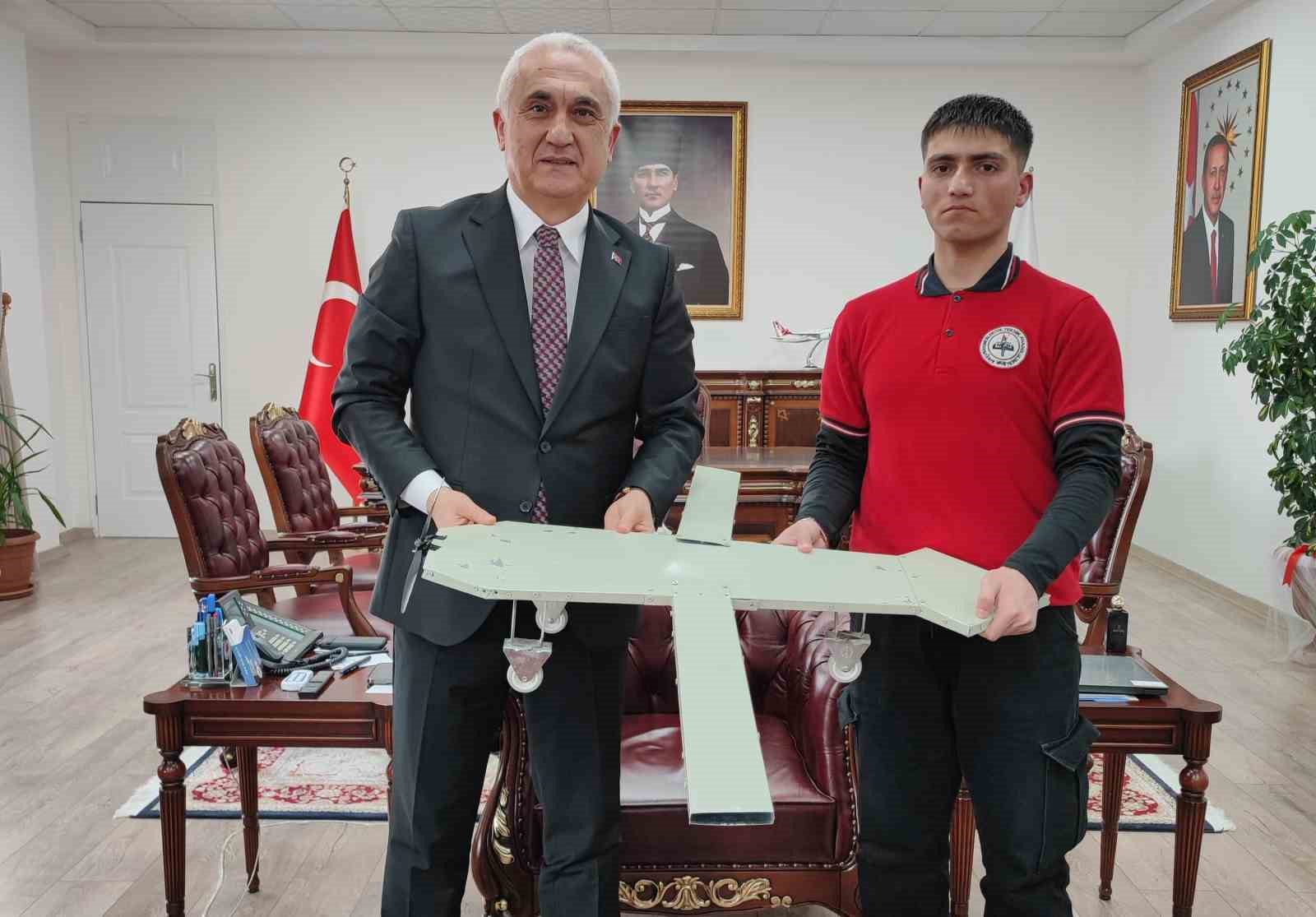 Muşlu öğrencilerden teknoloji alanında büyük başarı