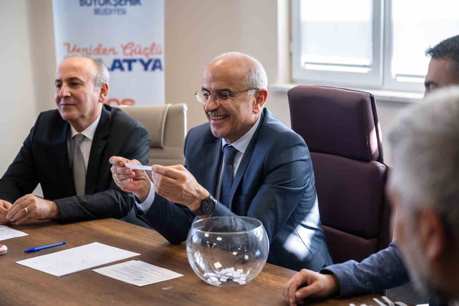 Ekmek b&uuml;feleri i&ccedil;in bayilik kuraları &ccedil;ekildi
