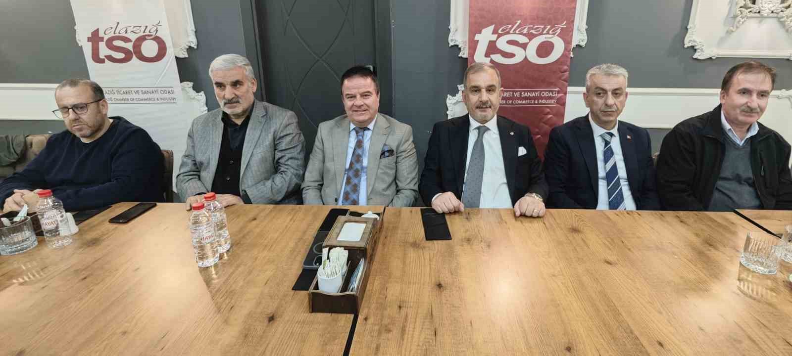 Başkan Alan, iftar programında basın mensuplarıyla buluştu
