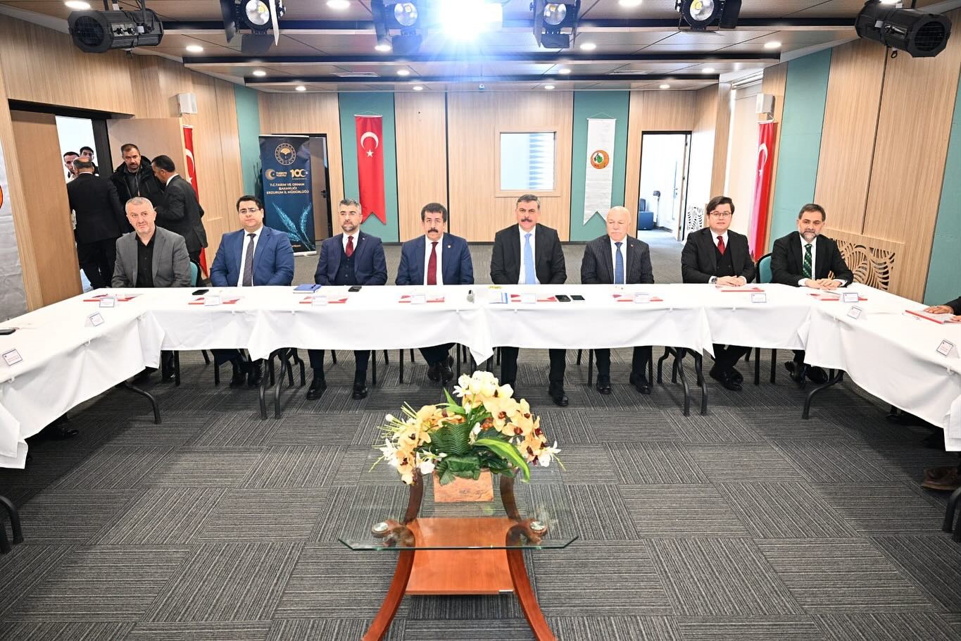 Erzurum&rsquo;da &lsquo;Organize hayvancılık b&ouml;lgesi&rsquo; bilgilendirme toplantısı
