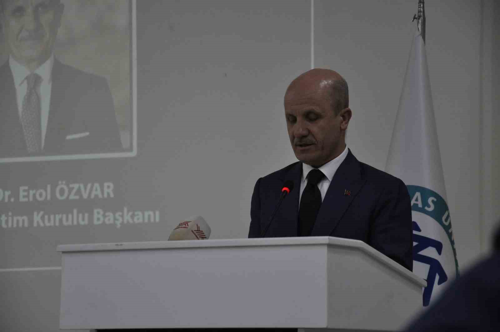 Y&Ouml;K Başkanı &Ouml;zvar, Kars&rsquo;ta Yetiştirici Eğitimi &Ccedil;alıştayı&rsquo;na katıldı
