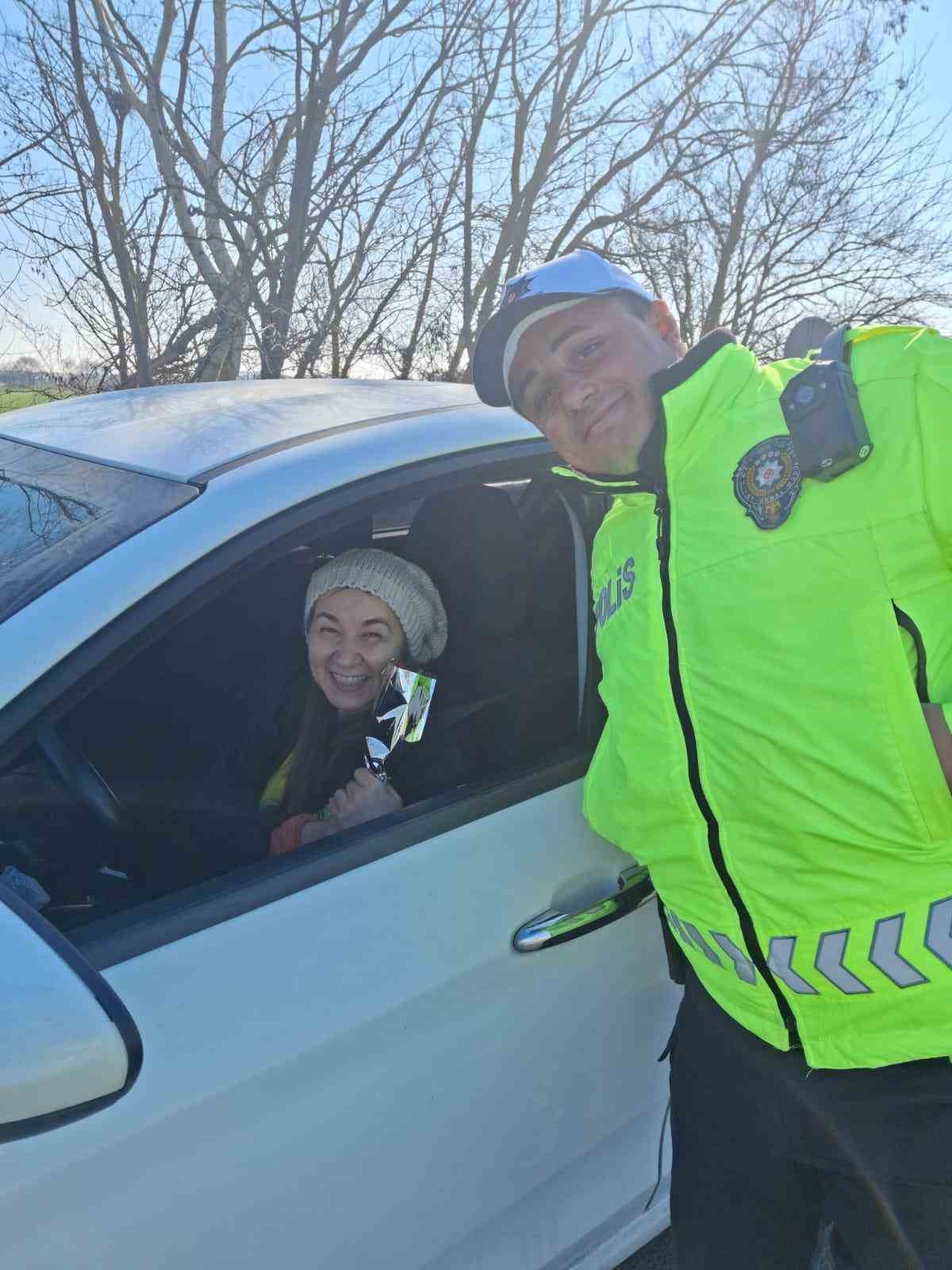 Tekirdağ&rsquo;da polis ekipleri bu kez sadece kadınları durdurdu

