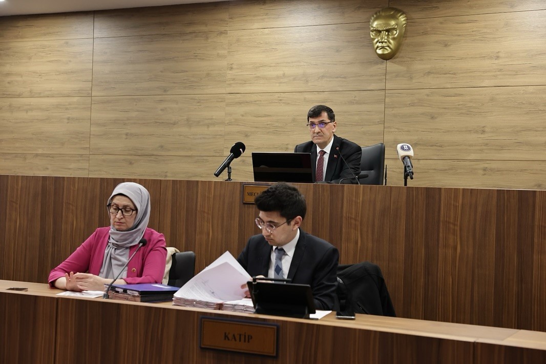 Başkan Kahveci: "Hem esnafın, hem de halkımızın yanındayız"
