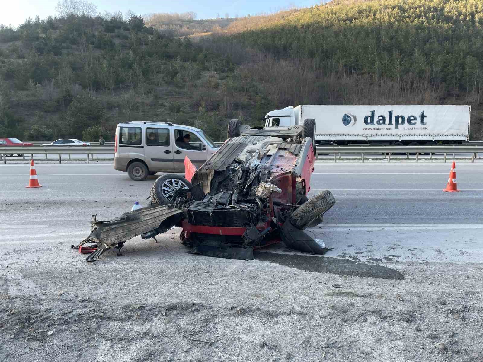 Samsun’da otomobil takla attı: 2 yaralı