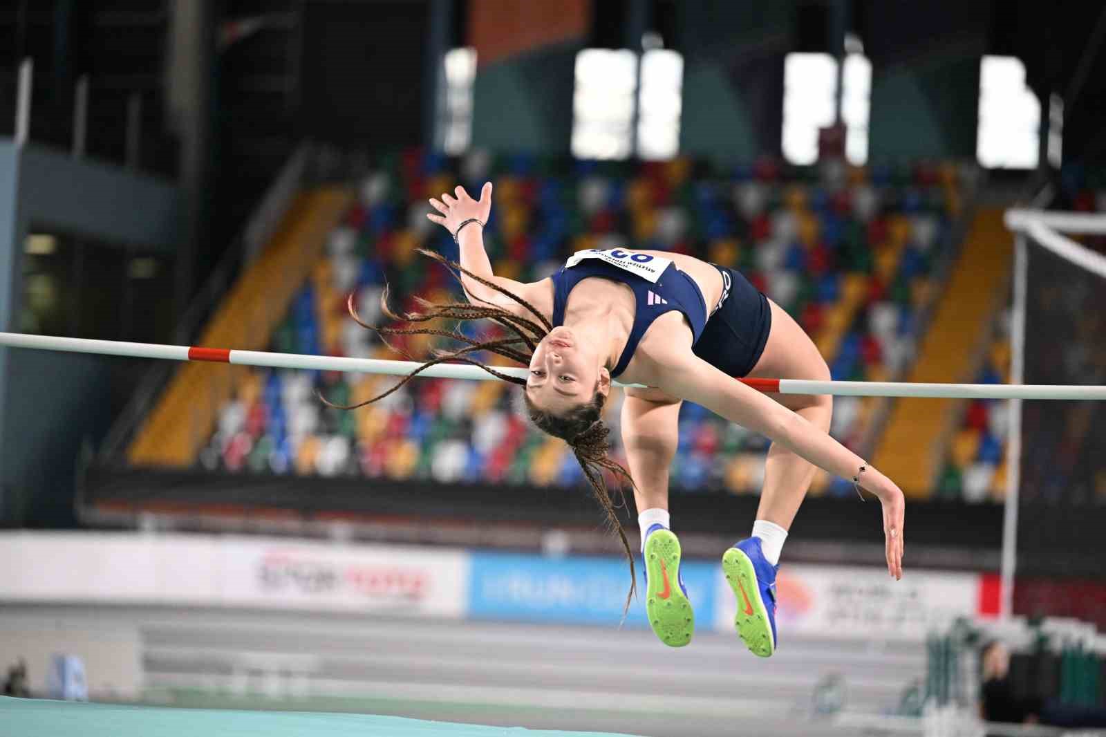 Sökeli atlet Tuana, Türkiye ikincisi oldu