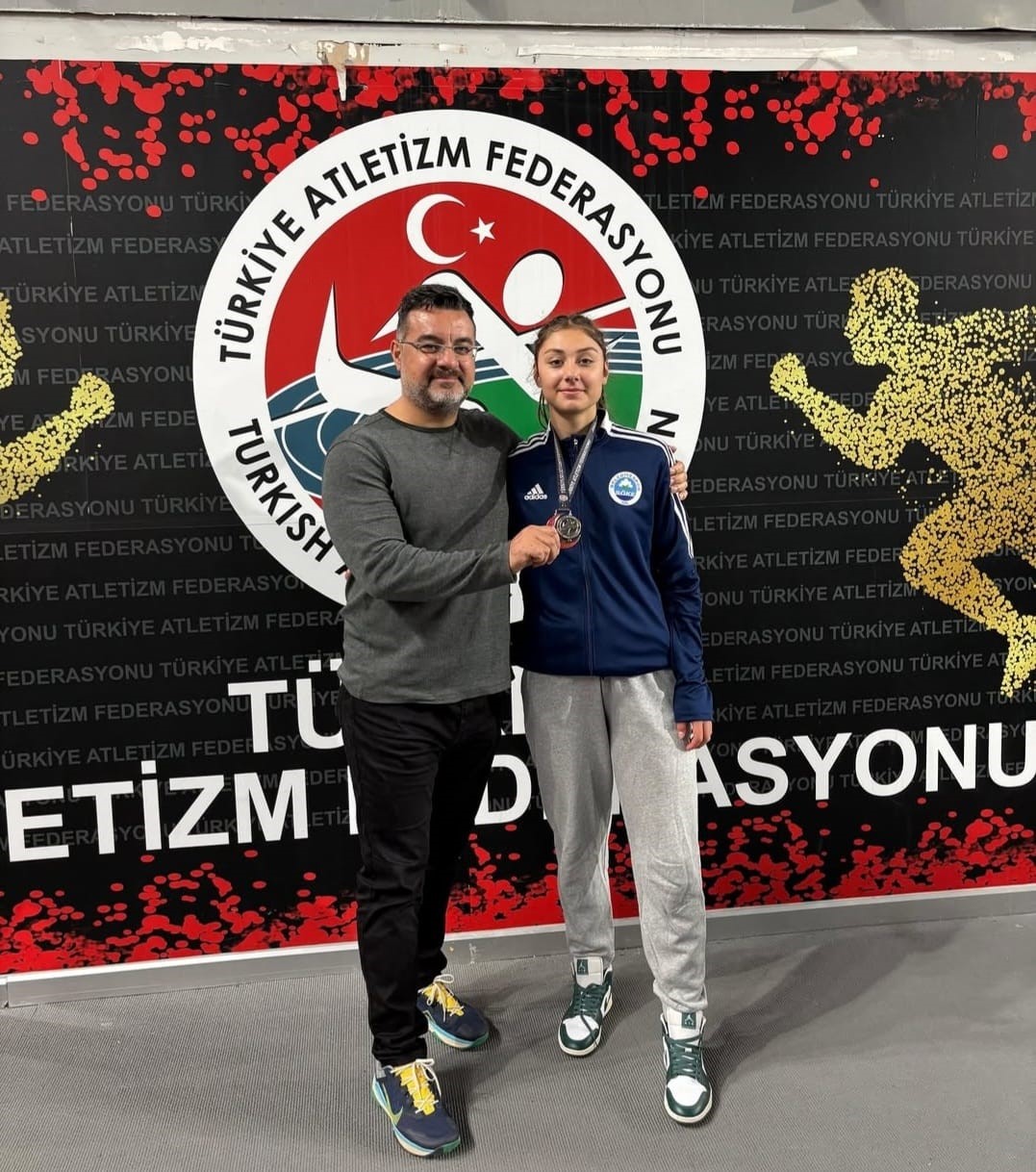 S&ouml;keli atlet Tuana, T&uuml;rkiye ikincisi oldu
