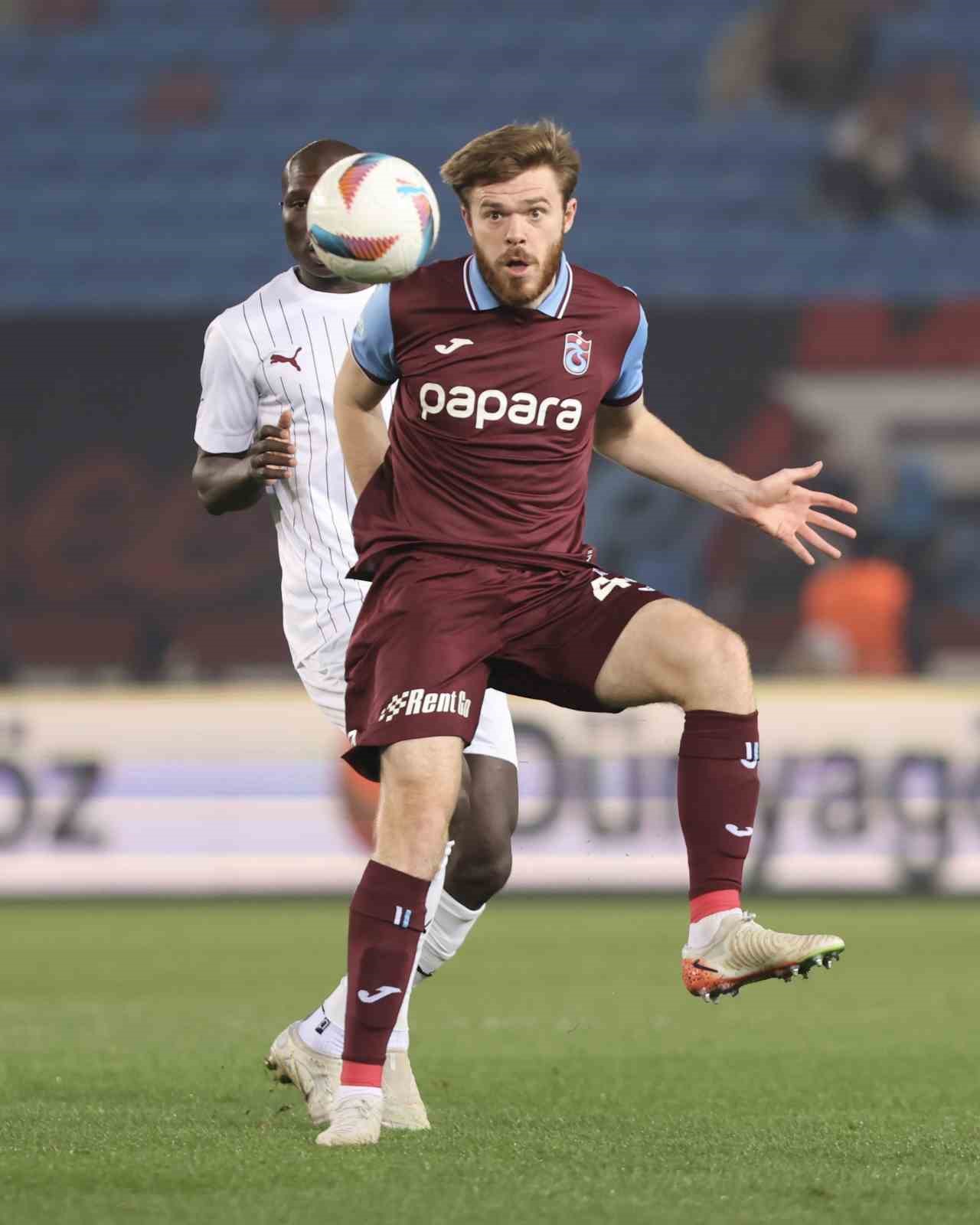 Trendyol S&uuml;per Lig: Trabzonspor: 1 - Atakaş Hatayspor: 1 (İlk yarı )
