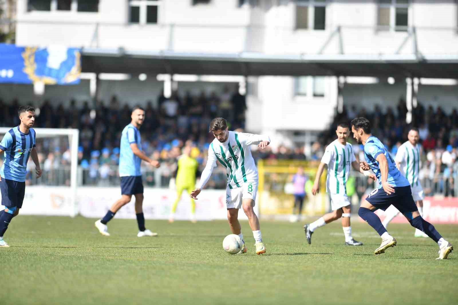 TFF 3. Lig: Belediye Kütahyaspor: 3 - Bursaspor: 1