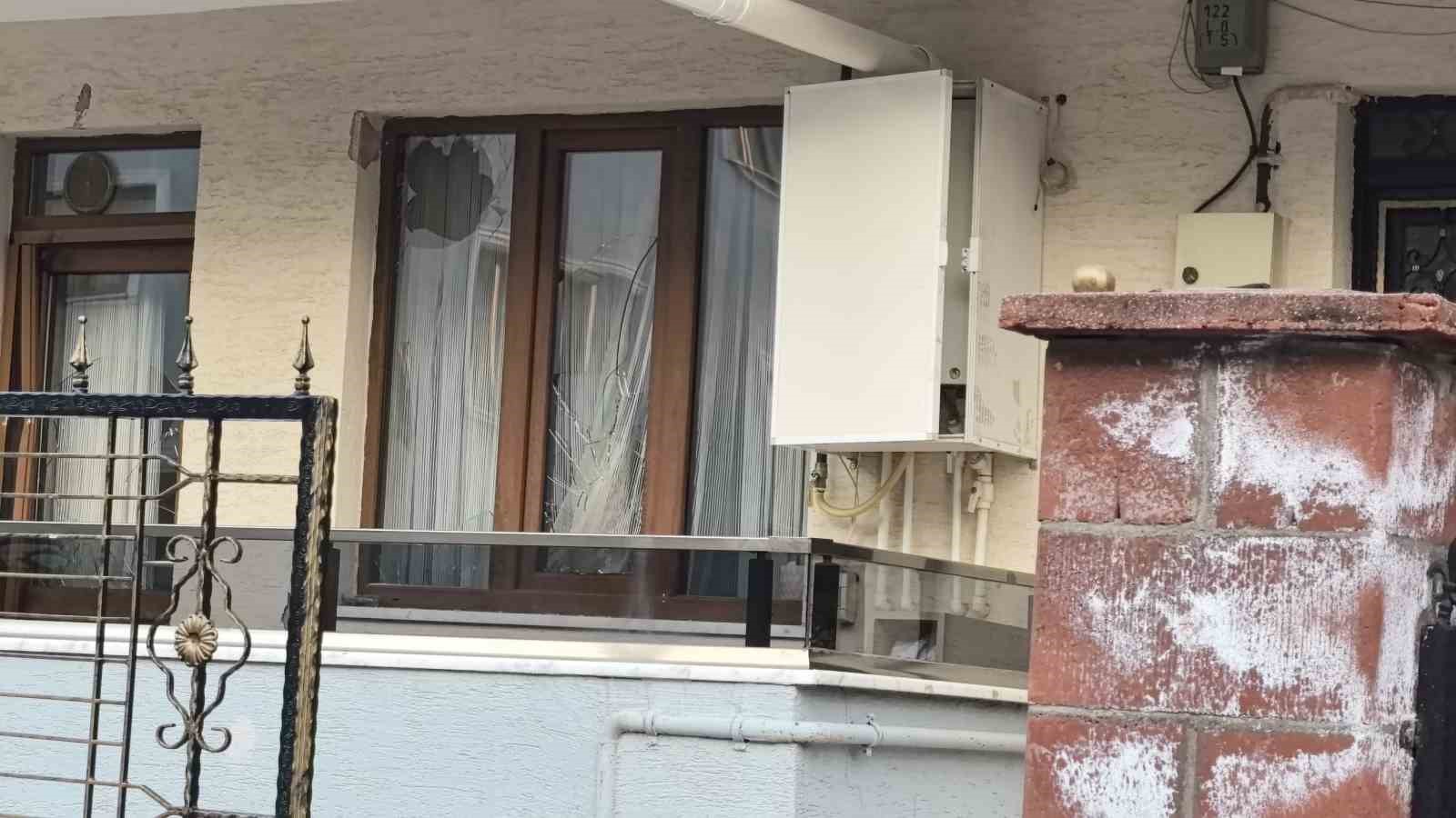 Bursa’da bıçaklı kavga: 3 yaralı