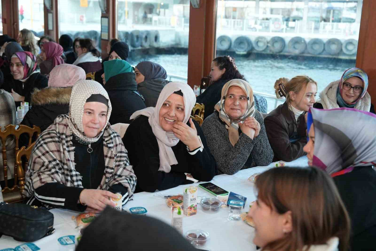 Beyoğlu Belediyesi&rsquo;nden 8 Mart&rsquo;ta kadınlara &ouml;zel boğazda iftar turu
