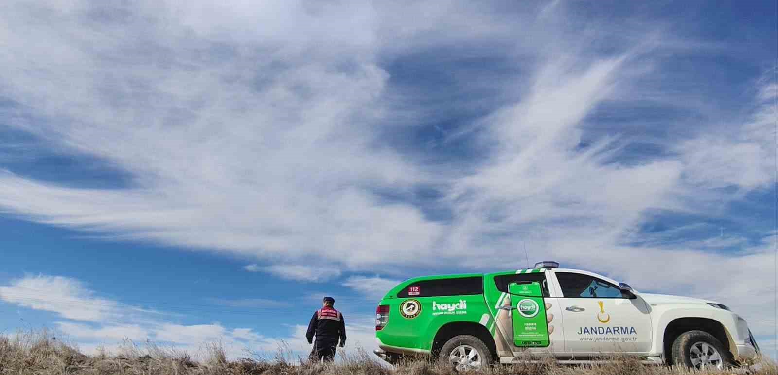 Jandarma yaban hayatı kontrol&uuml; yaptı
