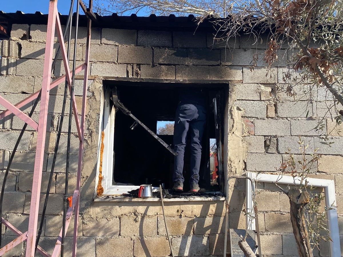 Kırıkhan’da müstakil evde yangın
