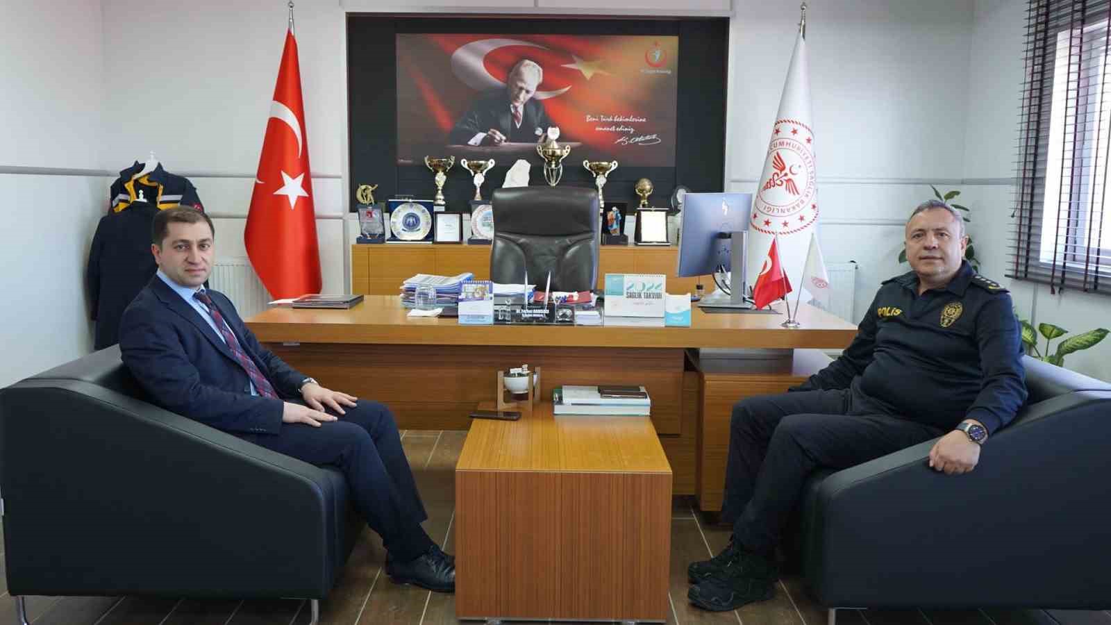 İl Emniyet Müdürü ve Sağlık İl Müdürü bir araya geldi