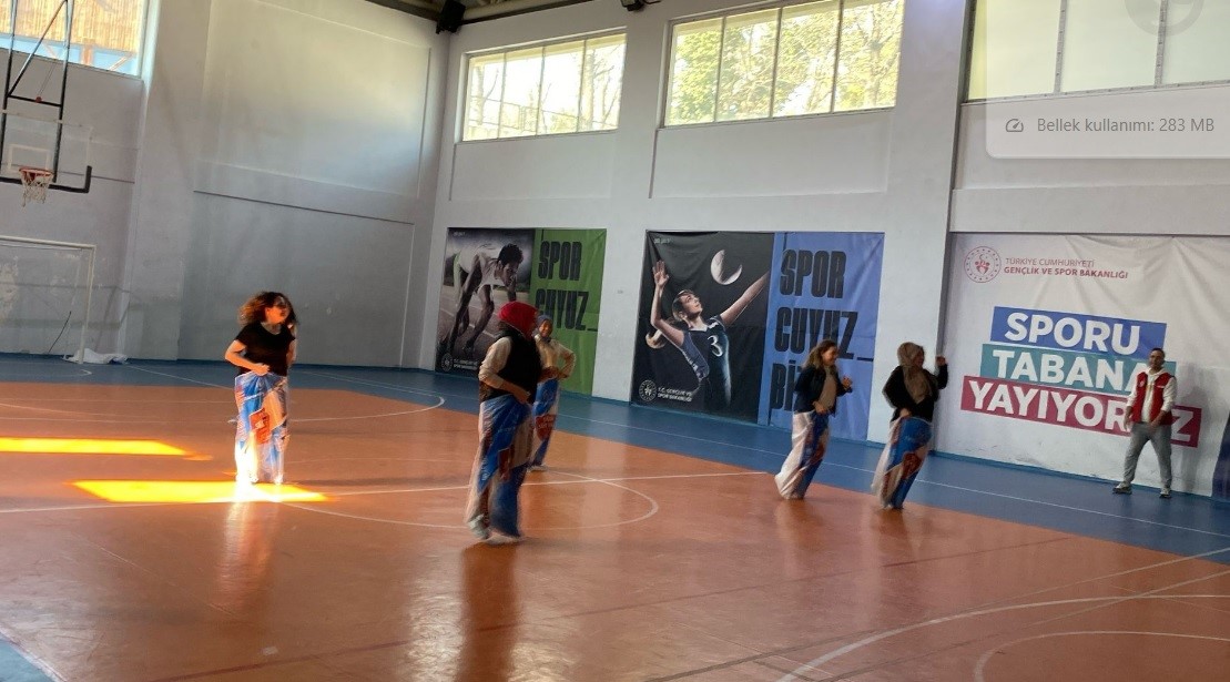 Tavşanlı Çınar Spor Kulübü’nden kadınlar gününe özel etkinlik