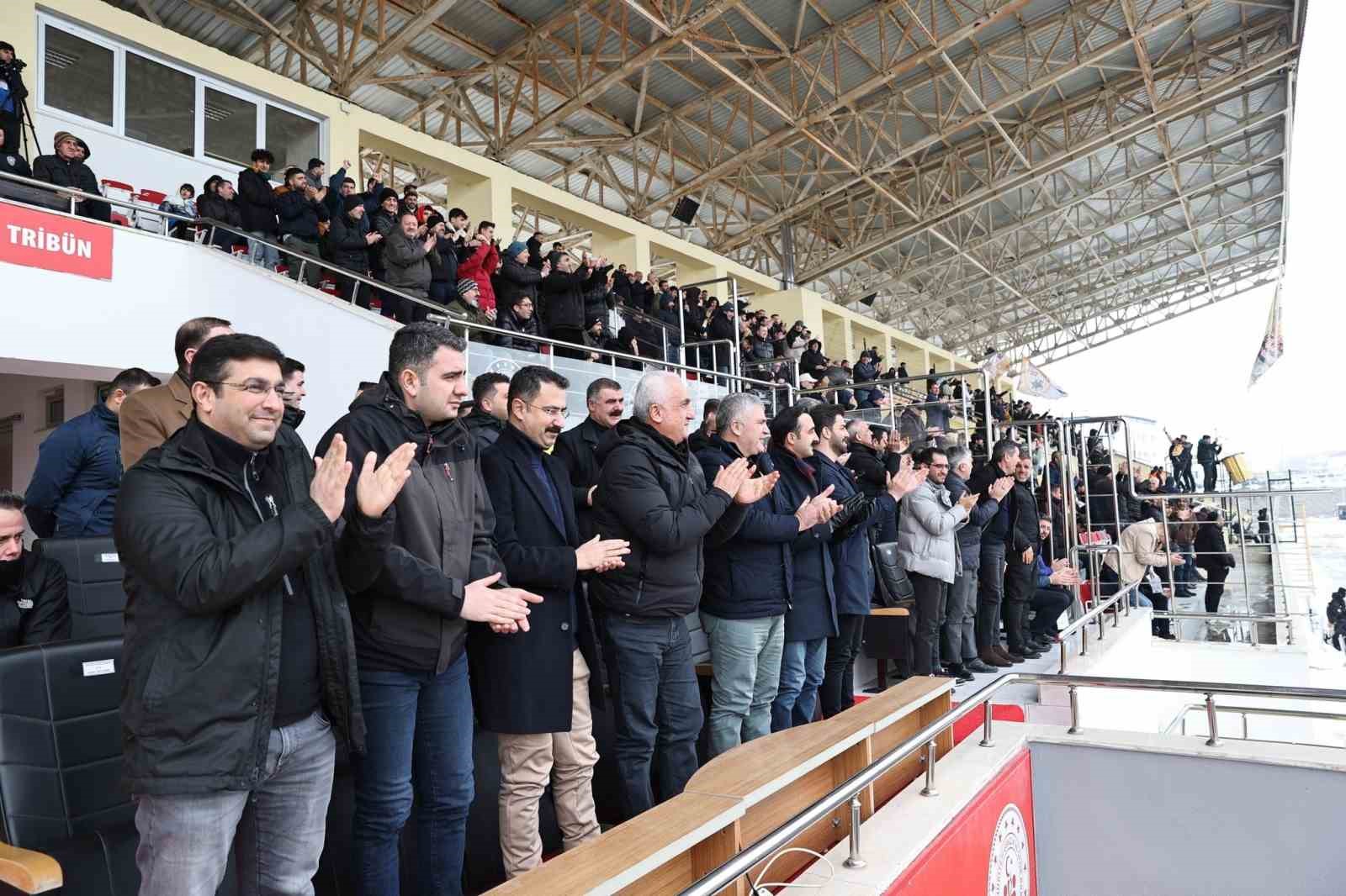 TFF 3. Lig: Muş Spor:  2 - Hopaspor: 0
