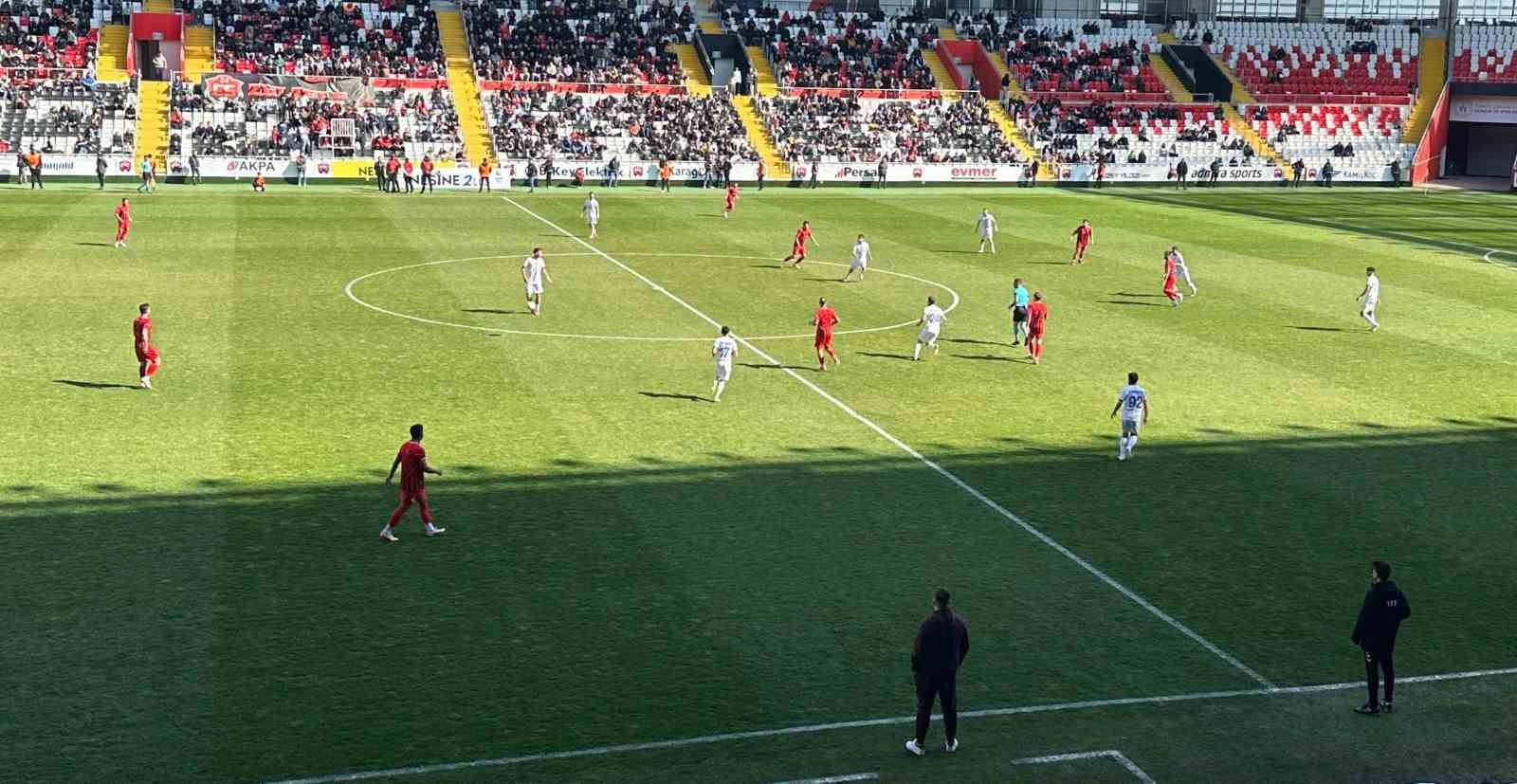 24Erzincanspor, Kepez spor ile puanları paylaştı
