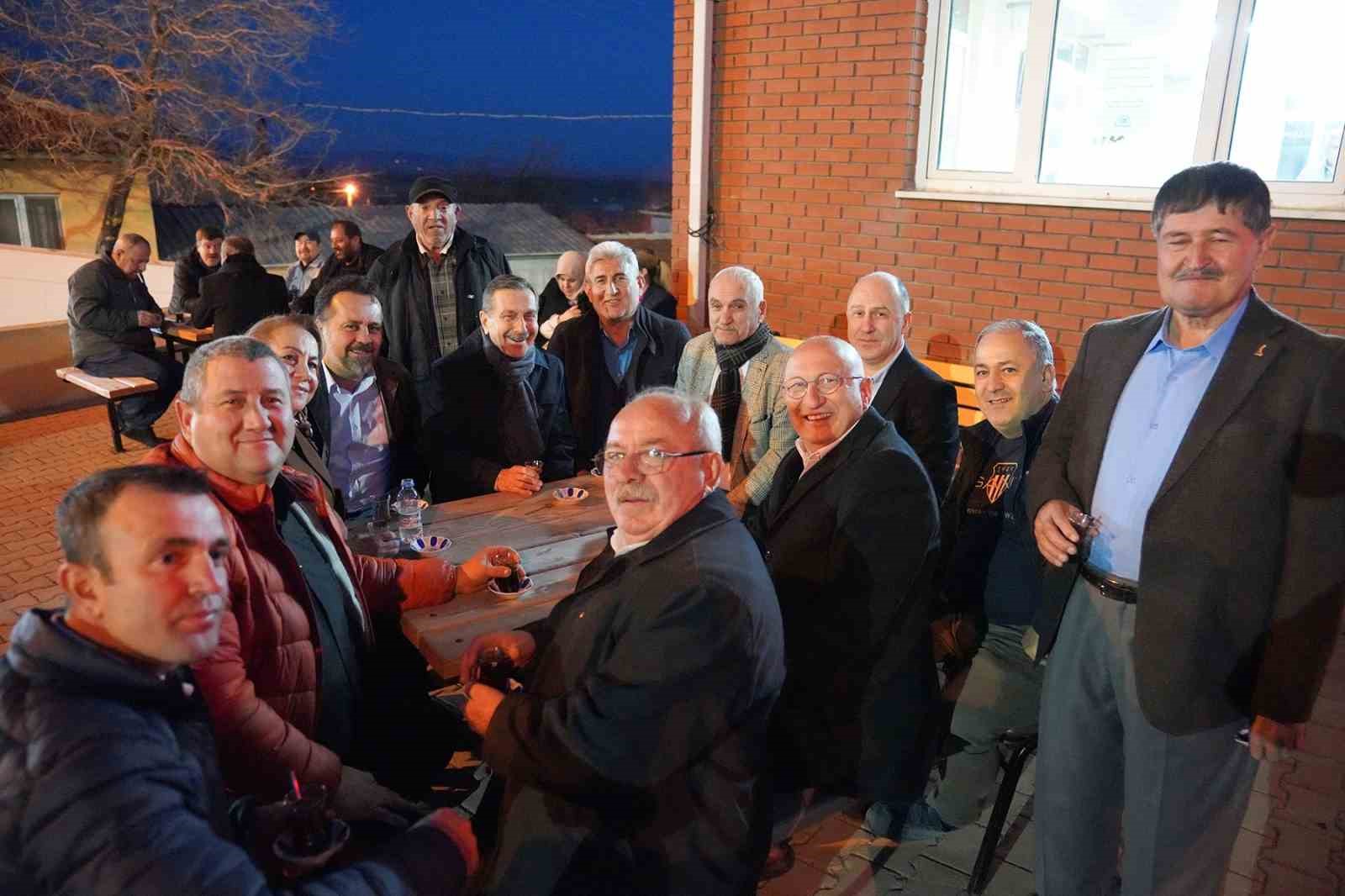 İftar sofrası G&uuml;nd&uuml;zler&rsquo;de kuruldu

