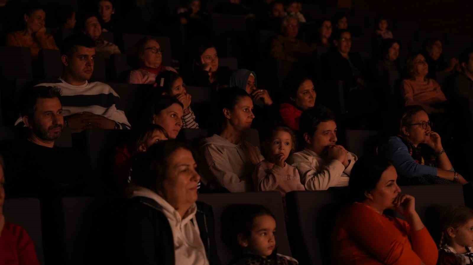 Maltepe&rsquo;de Ramazan eğlenceleri b&uuml;y&uuml;k beğeni topluyor
