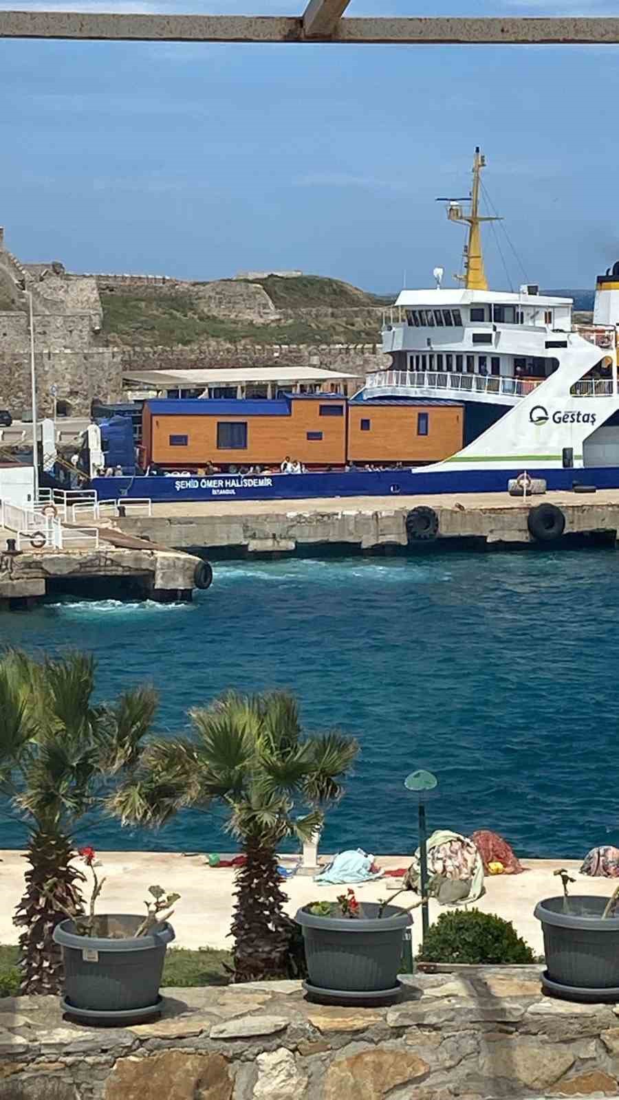 Turizm merkezi Bozcaada&rsquo;da Tiny House 1 Eyl&uuml;l&rsquo;e kadar ada dışına taşınacak
