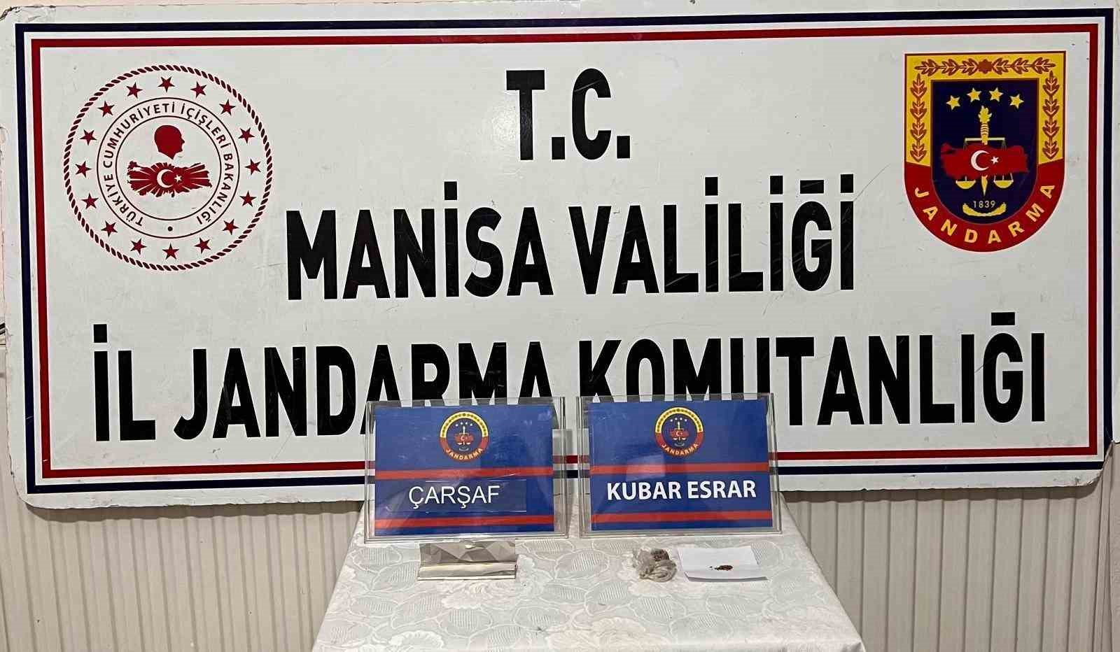 Manisa&rsquo;da uyuşturucu operasyonu: 2 tutuklama
