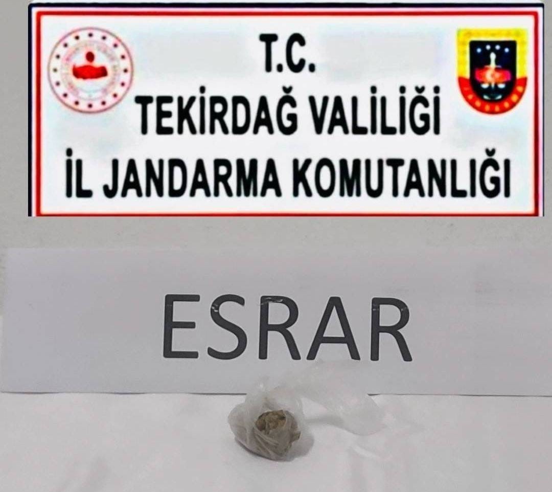Tekirdağ&rsquo;da jandarmadan uyuşturucu operasyonları
