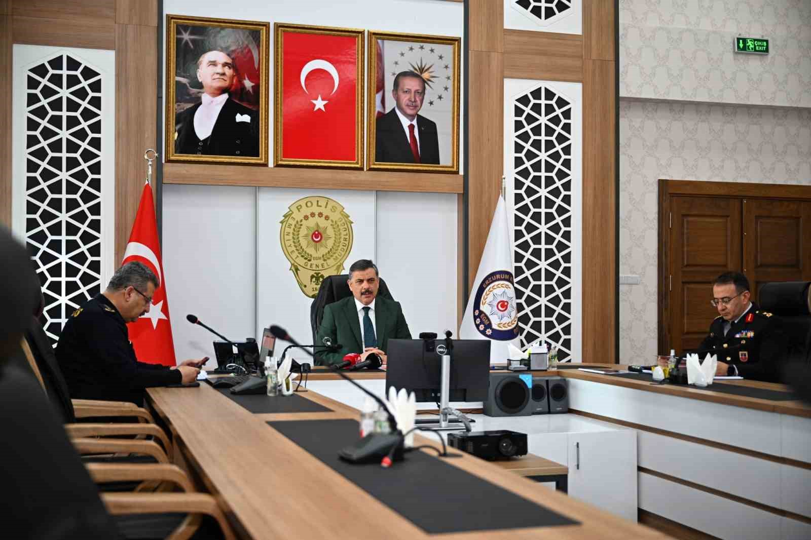 Vali Mustafa Çiftçi; "Vatandaşın huzur, can ve mal güvenliği bizim için kıymetli"