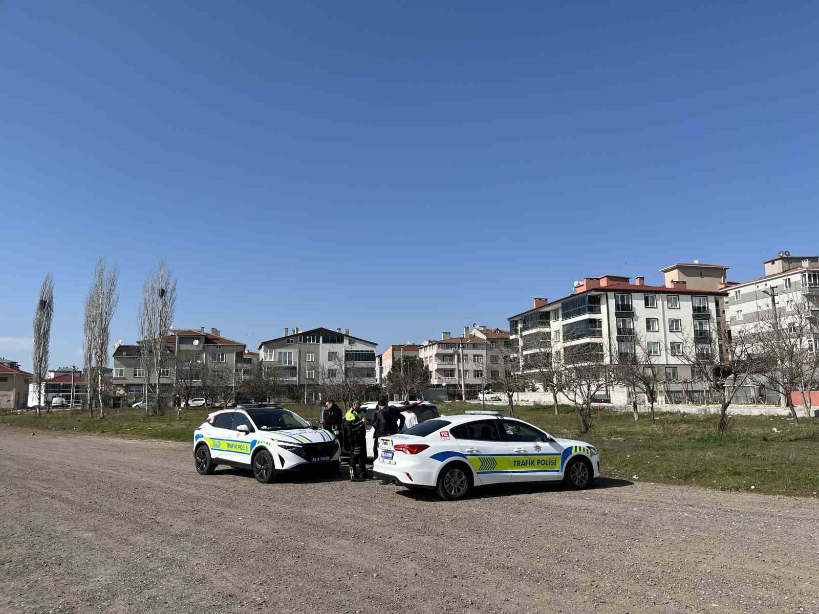Tekirdağ&rsquo;da drift atan iki s&uuml;r&uuml;c&uuml;ye 132 bin TL ceza kesildi
