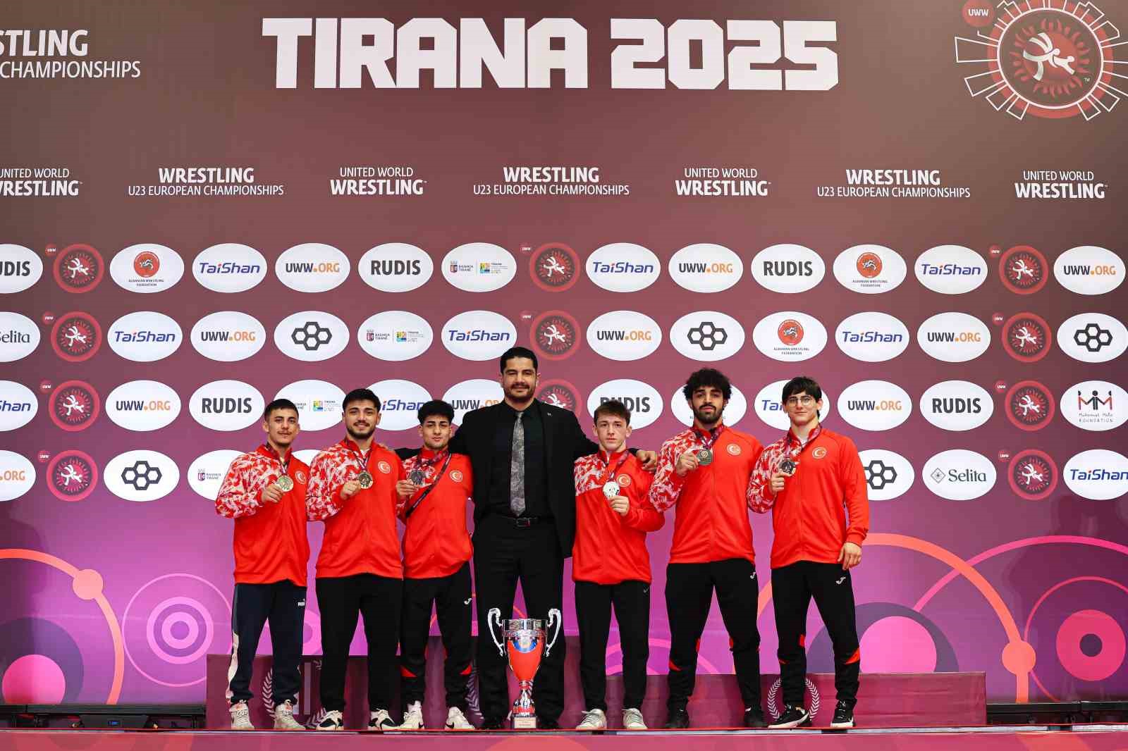 U23 Serbest Güreş Milli Takımı, Avrupa ikincisi oldu