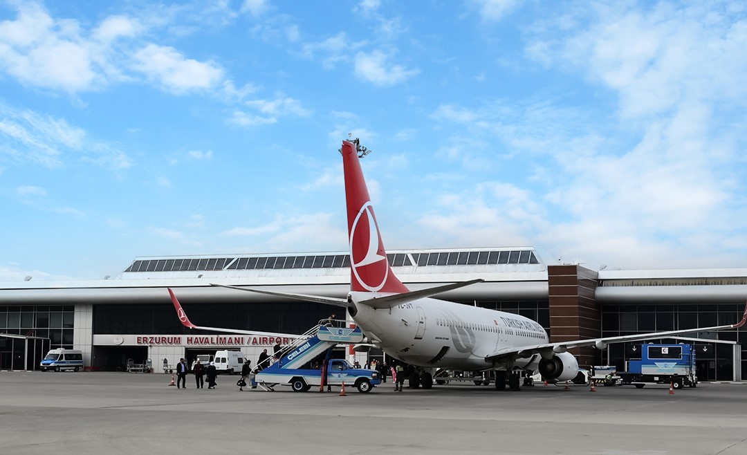 Erzurum’da iki ayda 216 bin 603 kişi uçtu