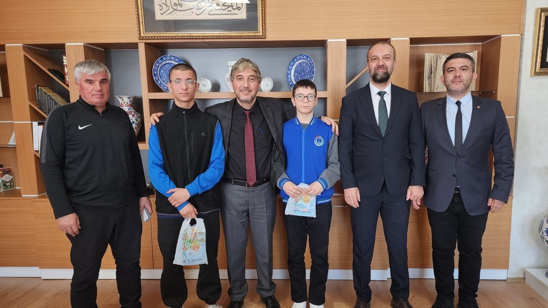 TOBB Kütahya OSB Mesleki ve Teknik Anadolu Lisesi öğrencilerinden büyük başarı