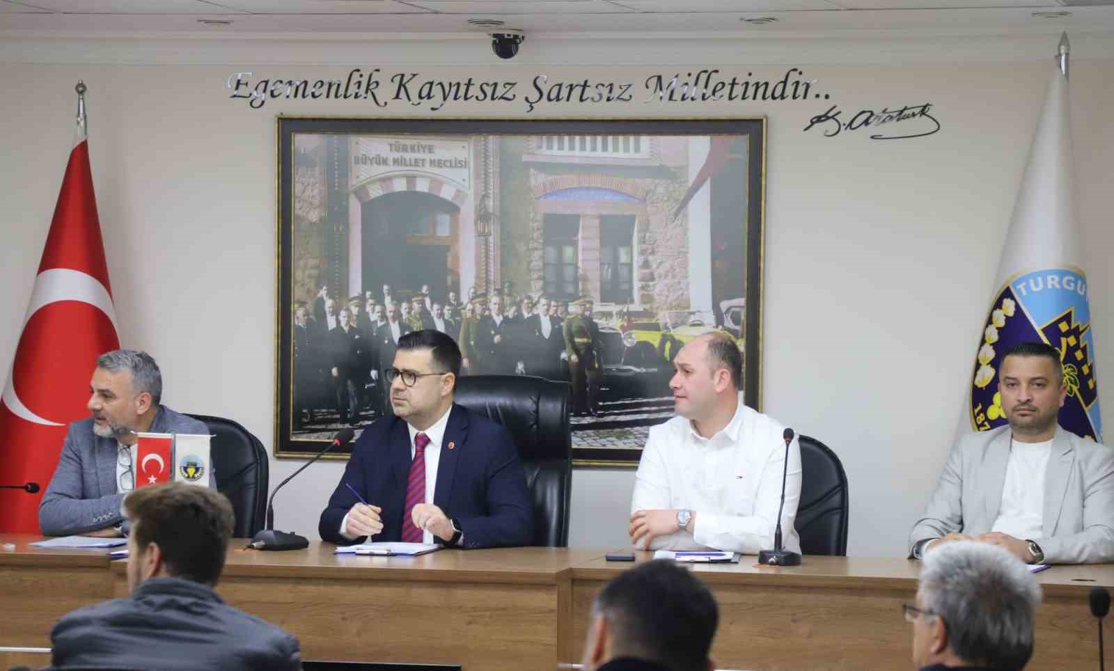 Turgutlu Belediye Meclisi olağanüstü toplandı