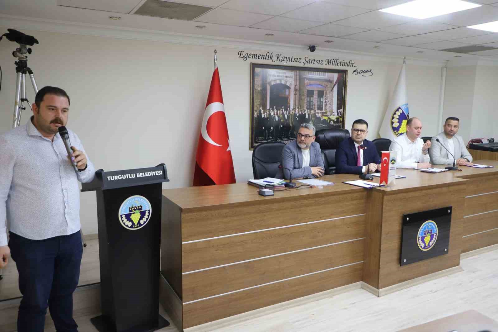 Turgutlu Belediye Meclisi olağan&uuml;st&uuml; toplandı

