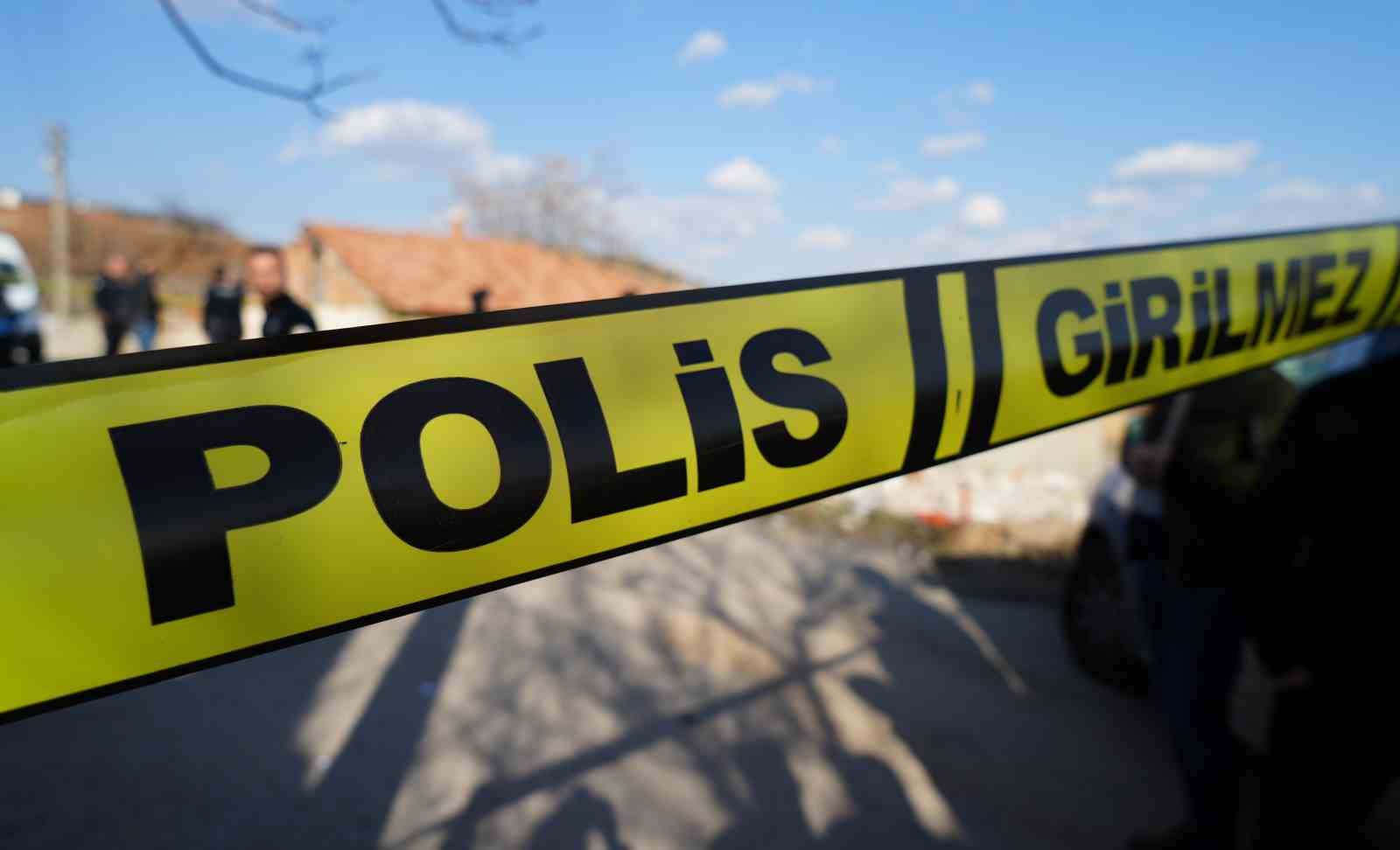 Şofben faciasında hayatlarını kaybeden baba ve kızı toprağa verildi
