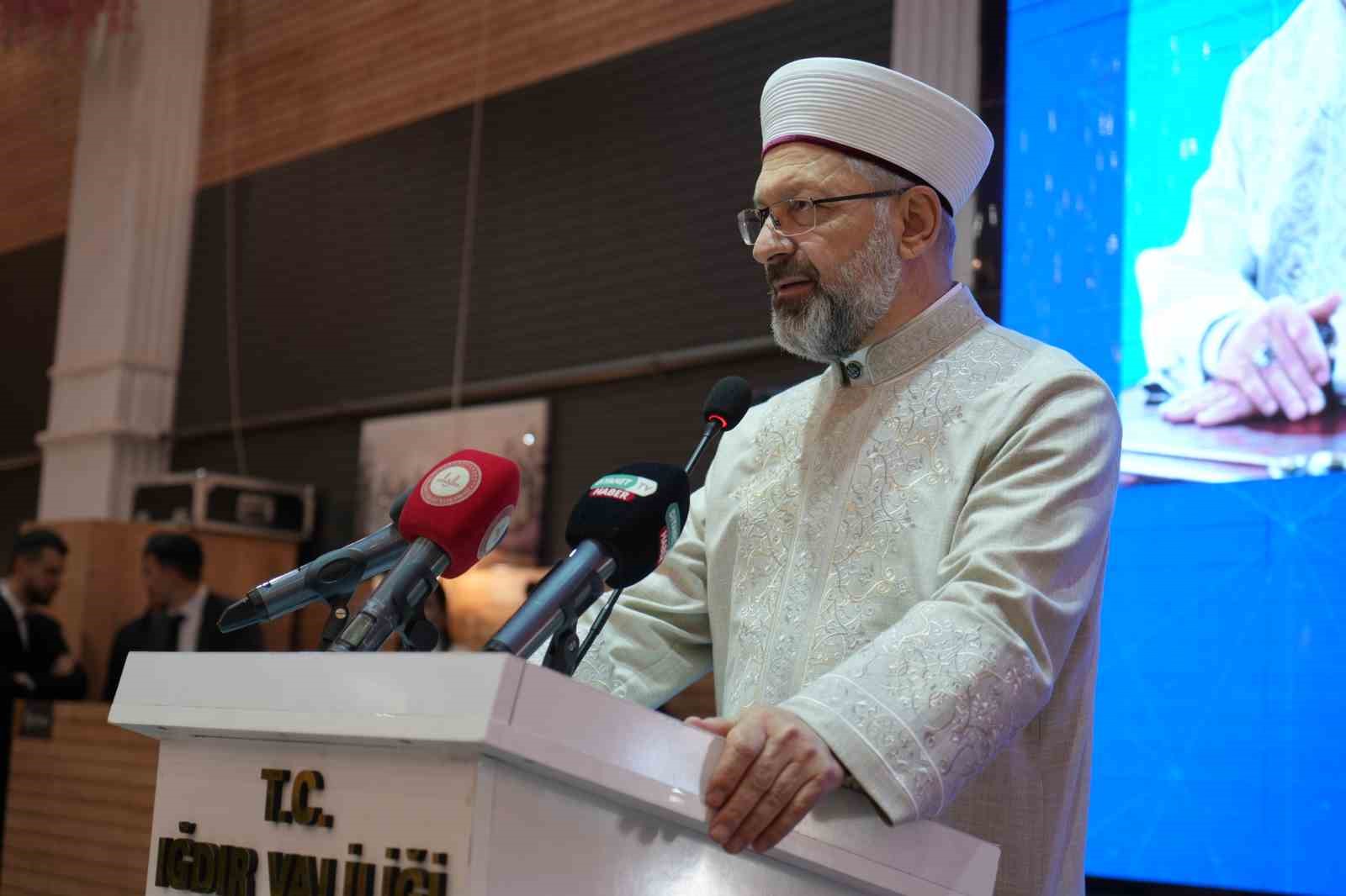 Diyanet İşleri Başkanı Erbaş: "Bu yıl 13 Mart ve 20 Mart arasını iyilik haftası olarak ilan ettik"
