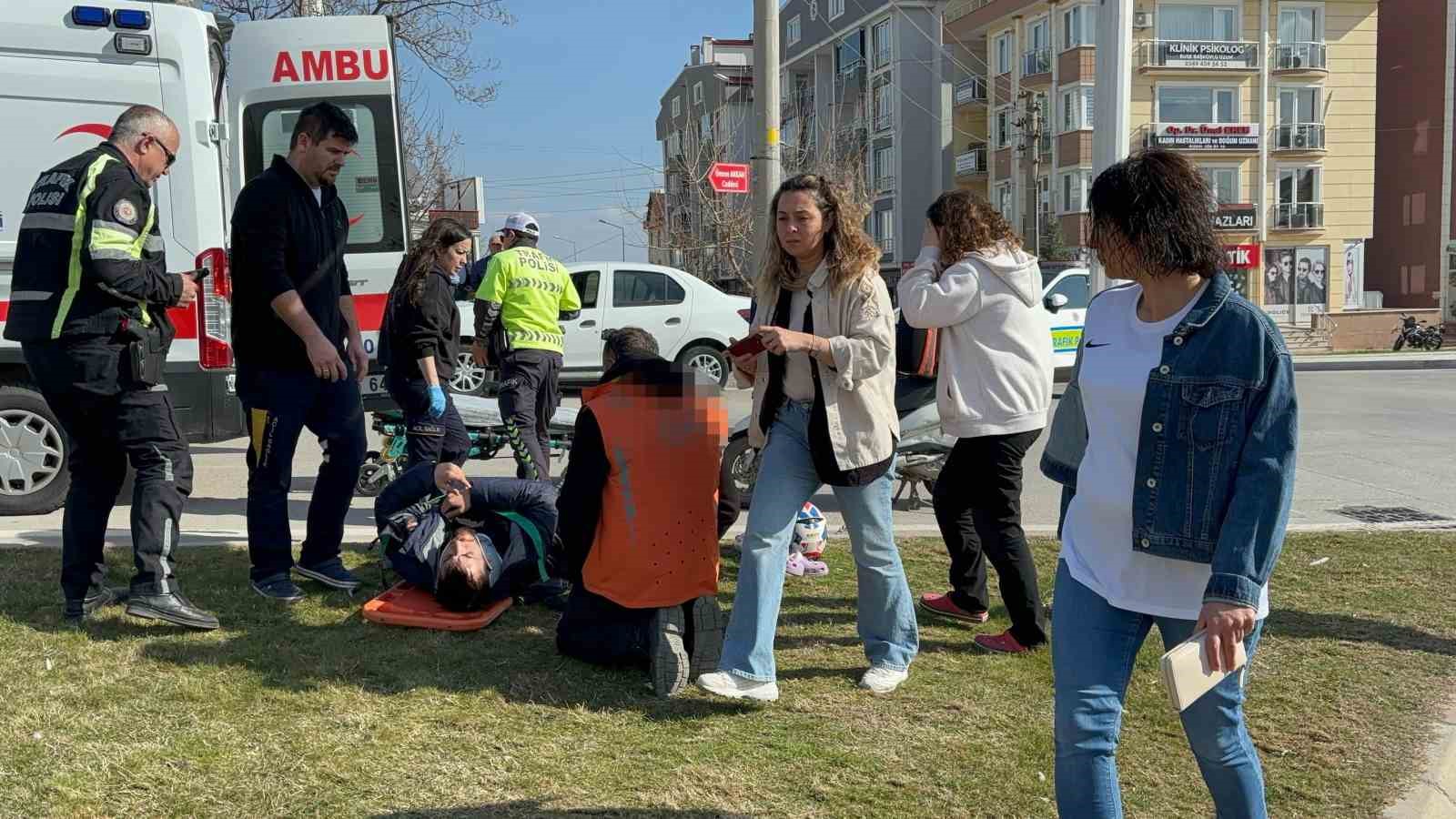 Edirne’de motosiklet ile otomobil çarpıştı: 1 yaralı