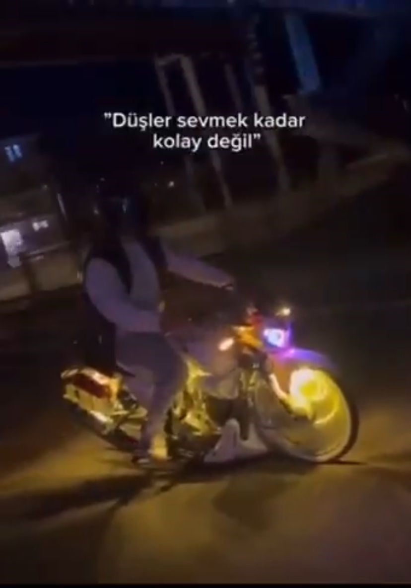 Motosikletiyle sosyal medyada şov yapmıştı: 40 bin lira para cezası kesildi