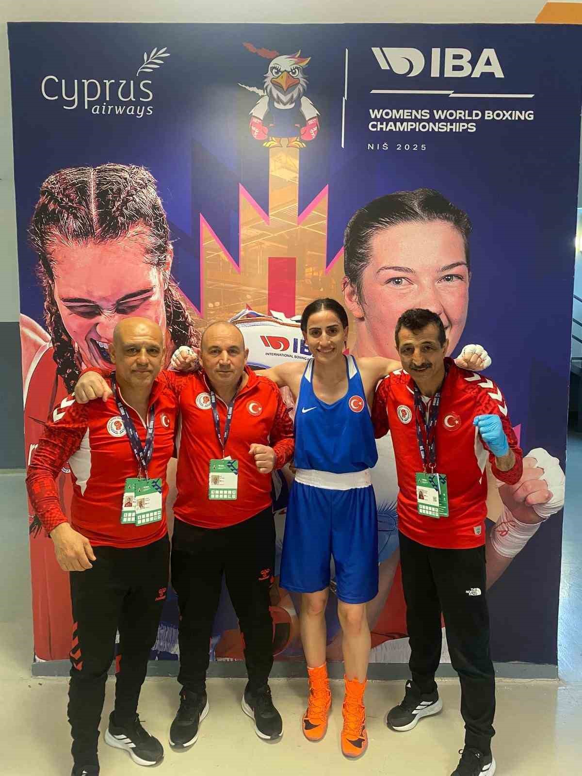 Kadınlar Dünya Boks Şampiyonası’nda 5 milli sporcu tur atladı