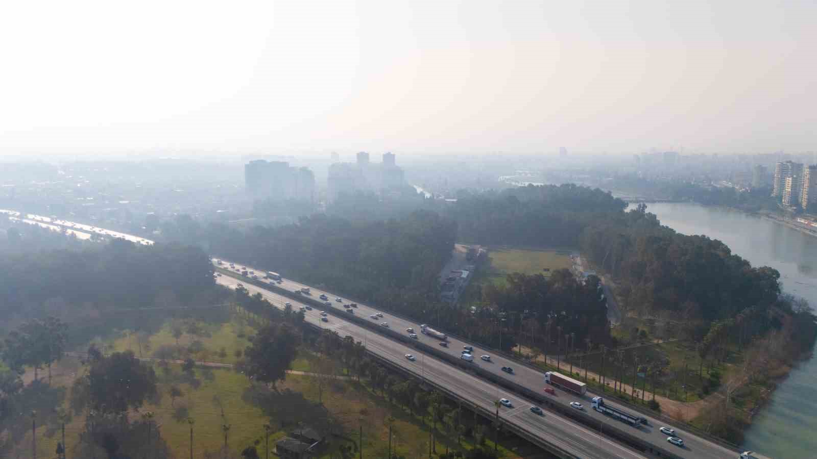 Adanalılar güne sisle uyandı