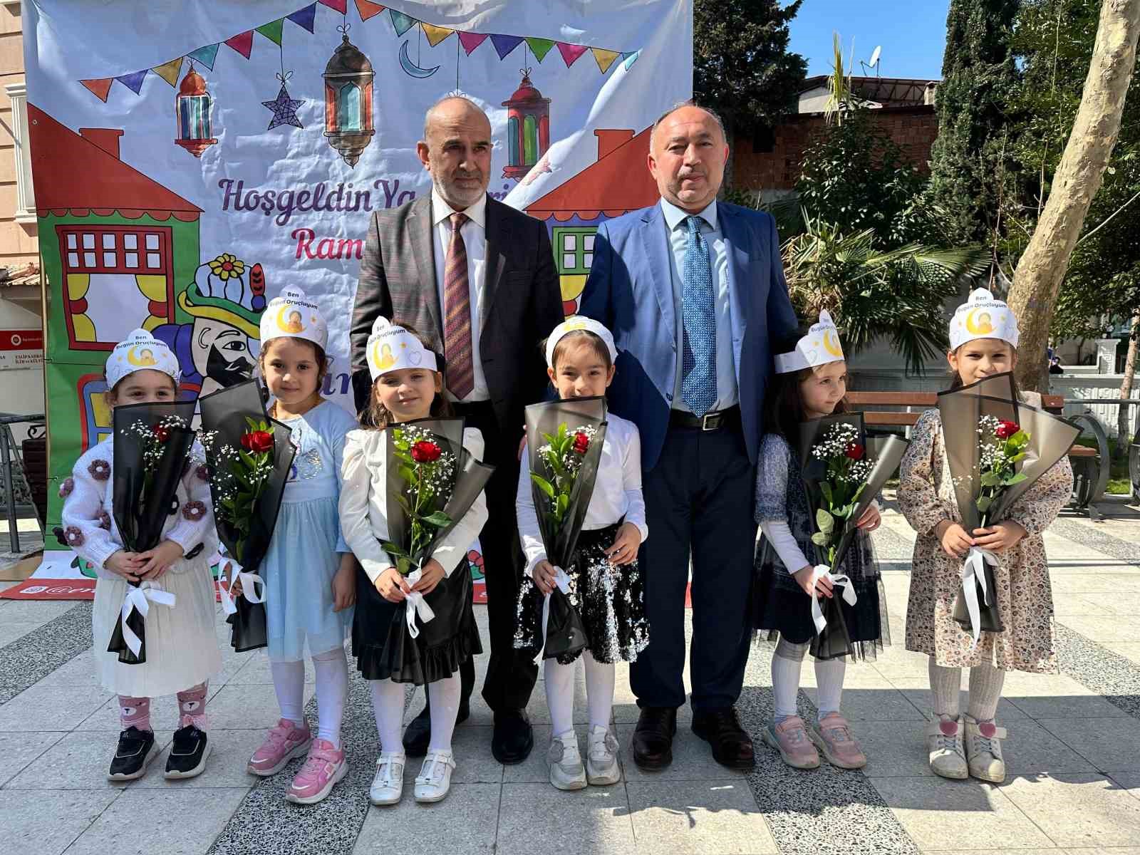 Miniklerin ilk ’tekne orucu’ heyecanı