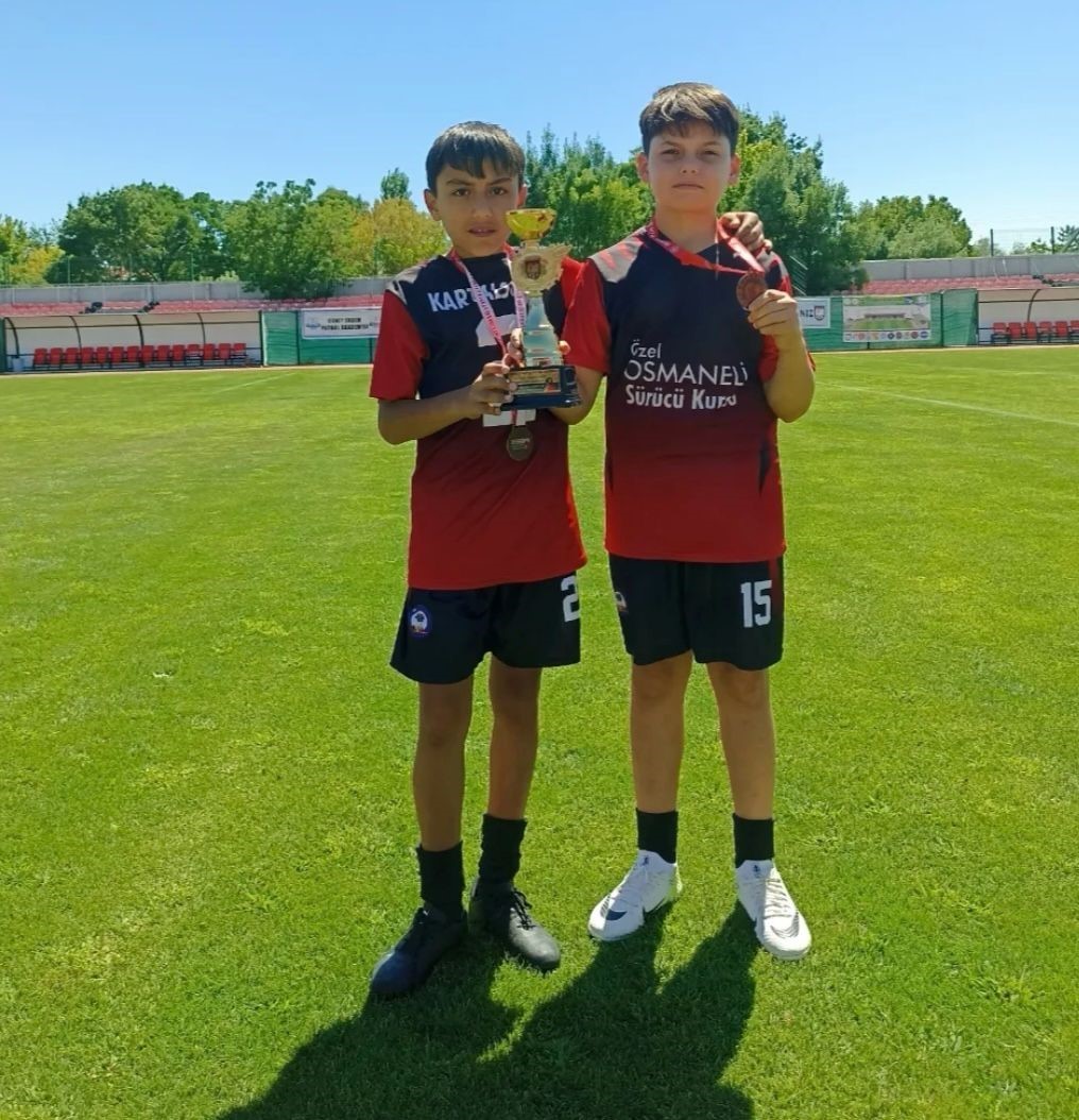 Gen&ccedil; yetenek 3. Lig&rsquo;e transfer oldu
