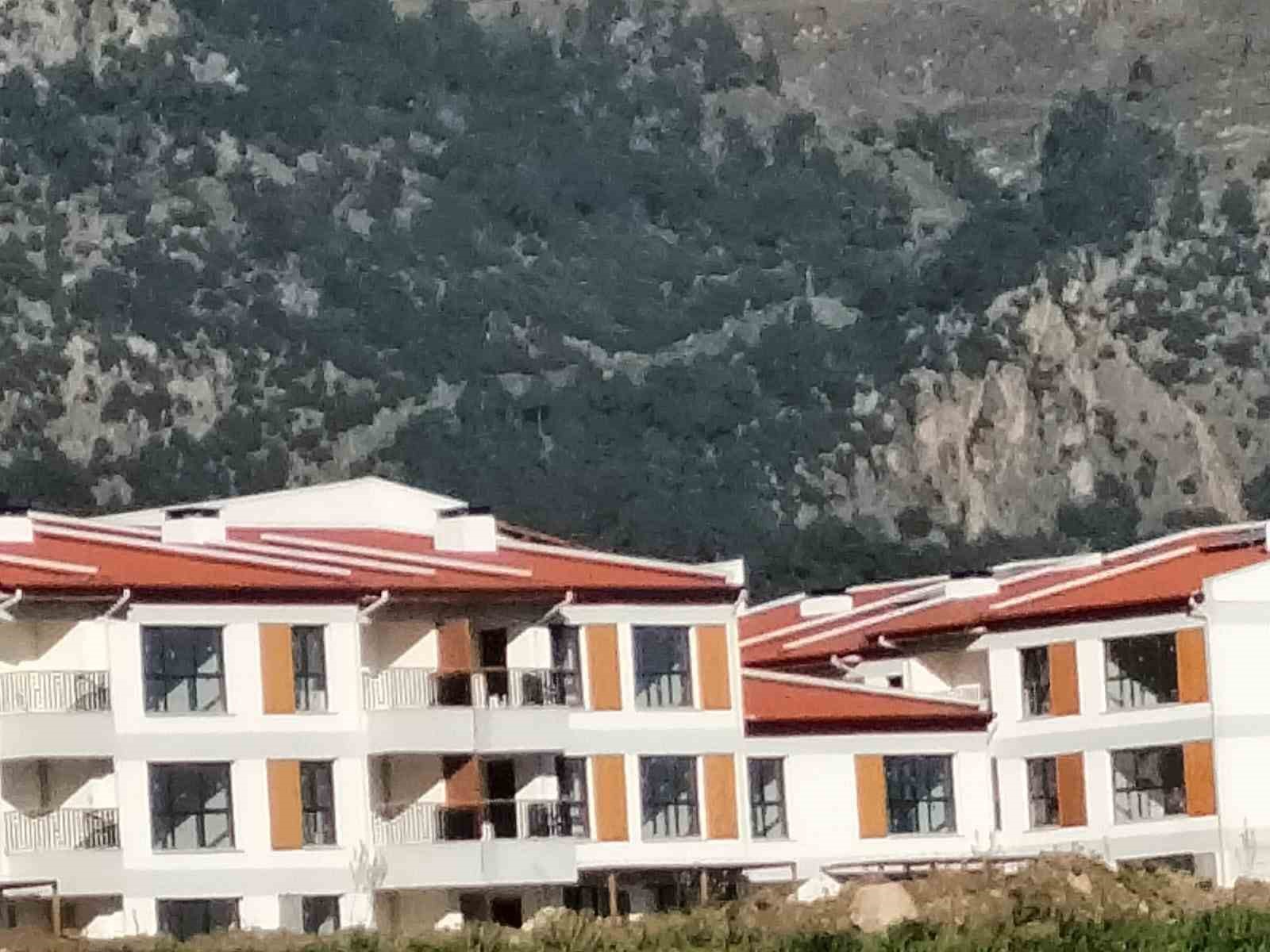 K&ouml;yceğiz&rsquo;de TOKİ&rsquo;nin tamamladığı 126 konutun kurası &ccedil;ekilecek
